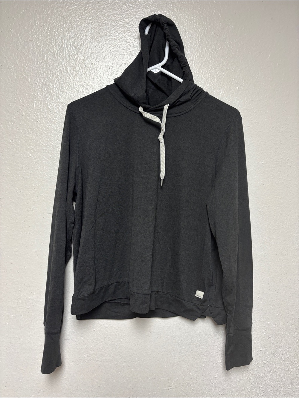 Vuori Black Pullover Hoodie with Contrast Drawcord